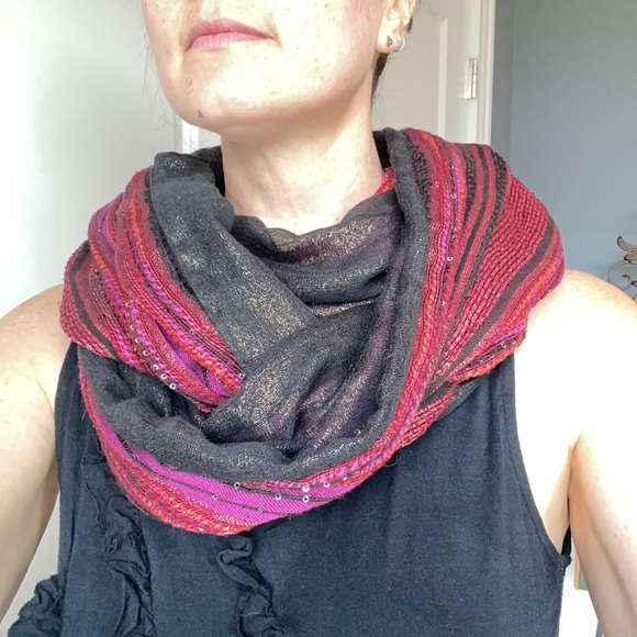 Statement Infinity Scarf - Picture 3 of 6